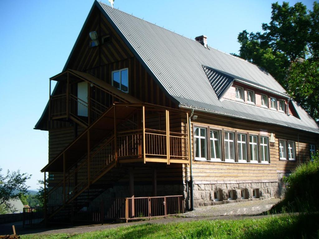 Szkolne Schronisko Mlodziezowe Zloty Widok Hostel Piechowice  Buitenkant foto