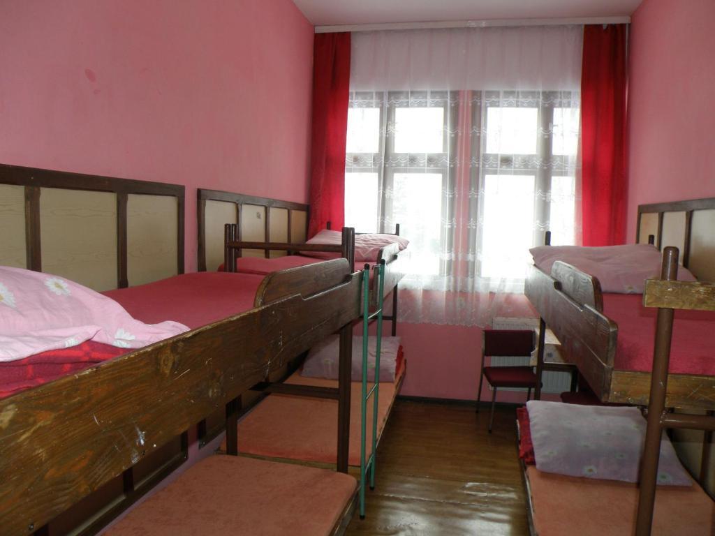 Szkolne Schronisko Mlodziezowe Zloty Widok Hostel Piechowice  Buitenkant foto