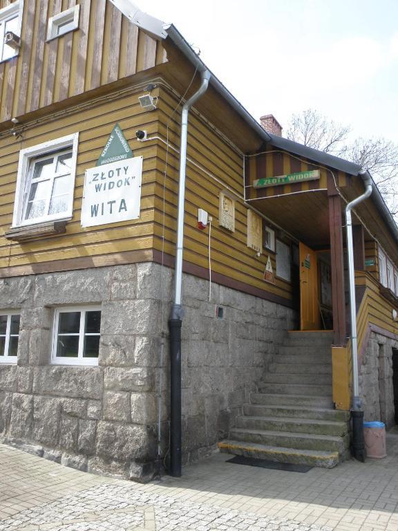 Szkolne Schronisko Mlodziezowe Zloty Widok Hostel Piechowice  Buitenkant foto