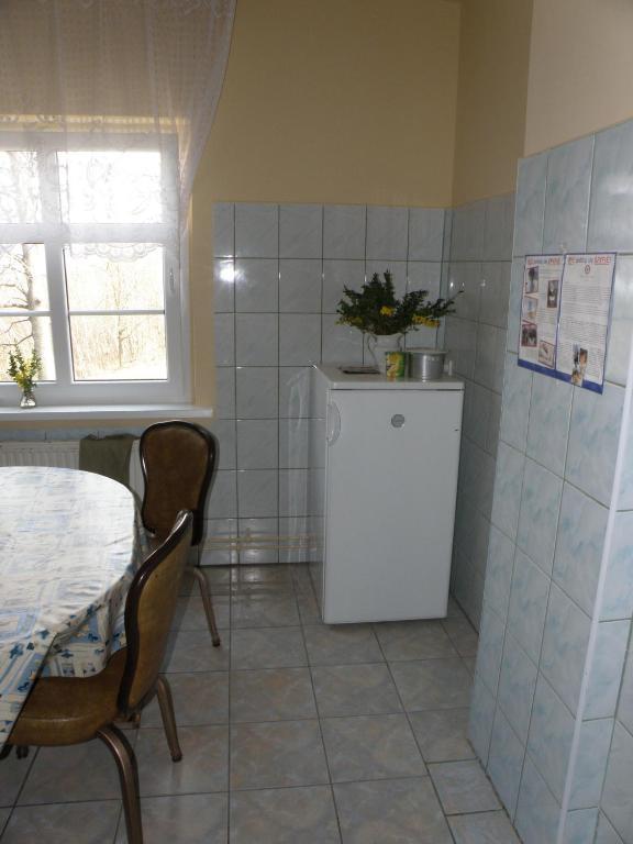 Szkolne Schronisko Mlodziezowe Zloty Widok Hostel Piechowice  Buitenkant foto
